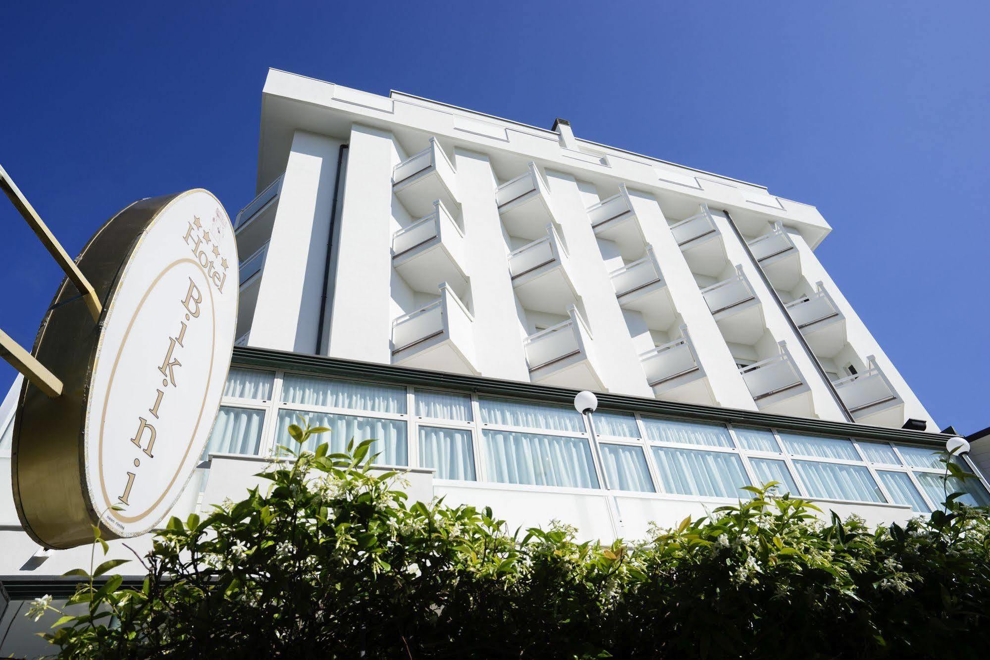 Hotel Bikini ริมินี ภายนอก รูปภาพ